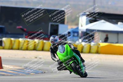 media/Feb-12-2022-SoCal Trackdays (Sat) [[3b21b94a56]]/Turn 2 (1045am)/